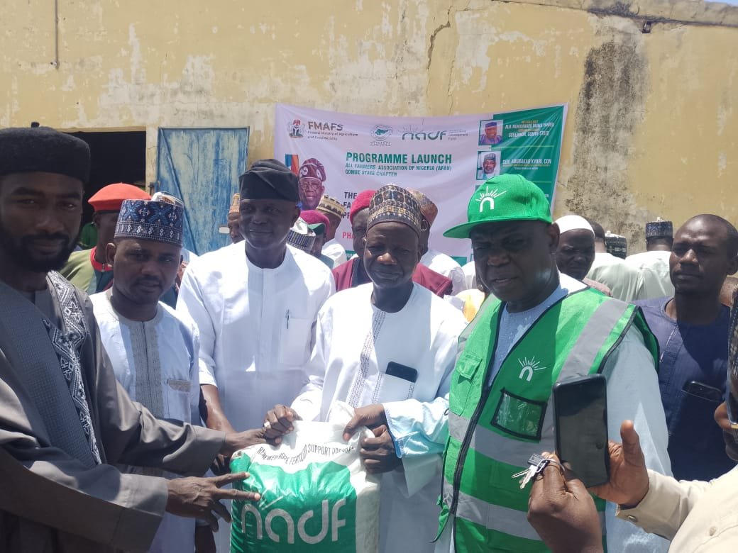 Over 5,000 Gombe Farmers Get Free Fertilizer